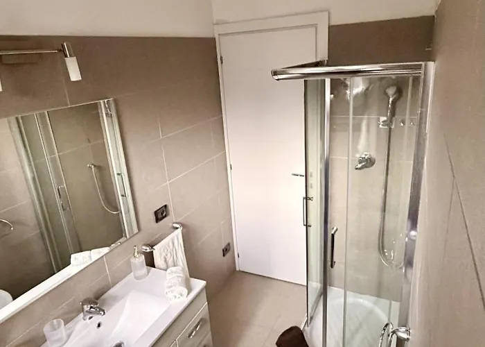 Harlem - - Monte Olimpino קומו